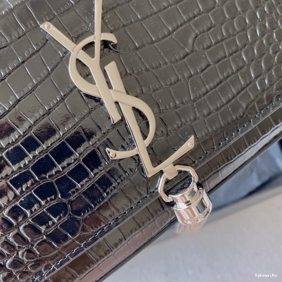 YSL KATE SMALL 0730
